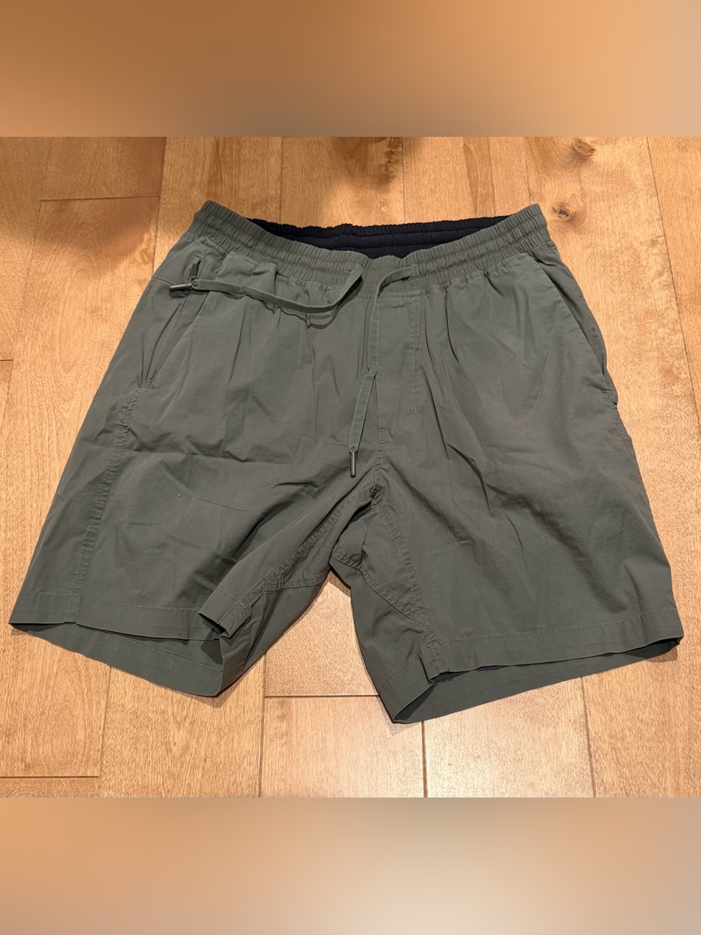 Lululemon Men's Olive Drawstring Casual Shorts